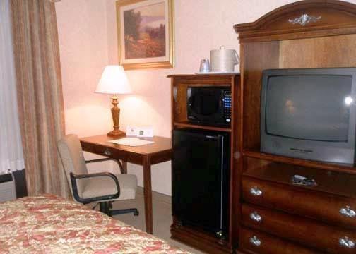 Quality Inn & Suites Somerset Room photo